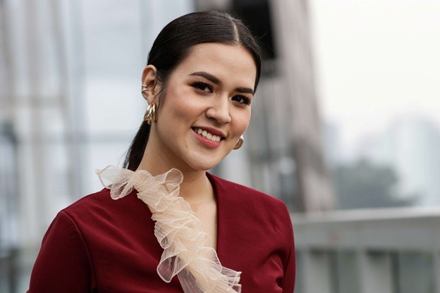 Hairstyle Simple & Elegan untuk Hari Raya 4